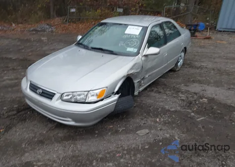 2001 Toyota Camry Ce/Le/Xle from USA, damaged, VIN 4T1BG22KX14788029